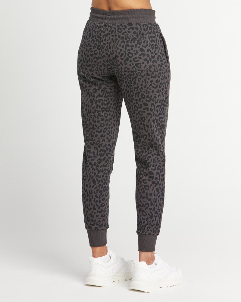 Reflex clothing joggers clearance